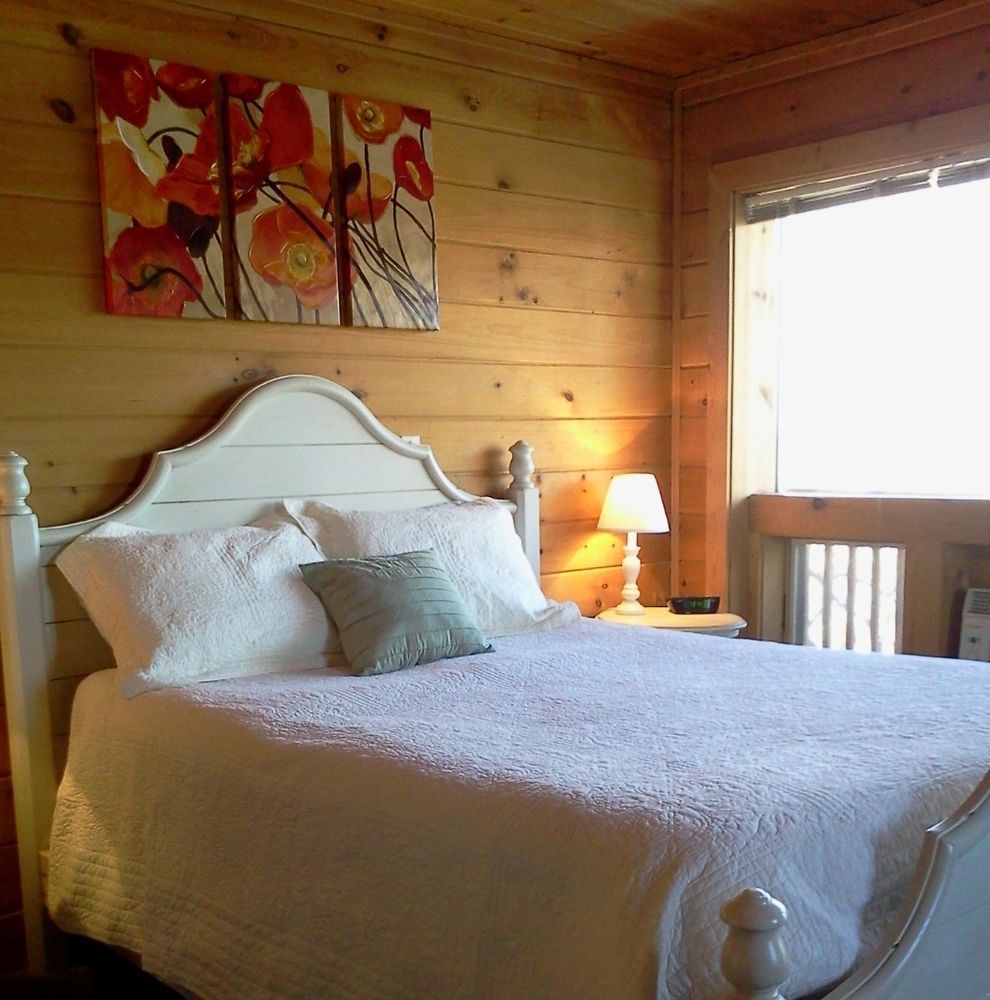 Stone Waters Inn Bellaire Экстерьер фото