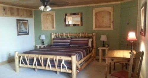 Stone Waters Inn Bellaire Экстерьер фото