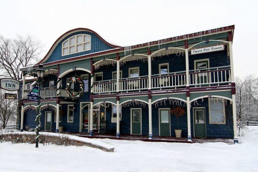 Stone Waters Inn Bellaire Экстерьер фото